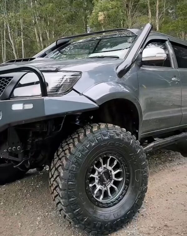 N70 hilux sun visor