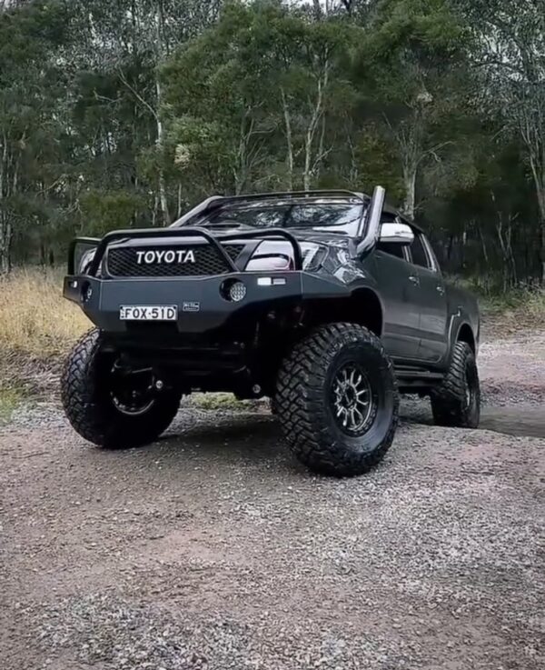 N70 hilux sun visor