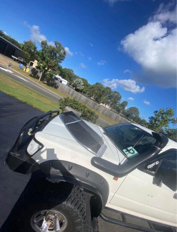 5A22A7A0-A197-4317-A0A6-07BC4FC44B23 Toyota LandCruiser 75/78/79 Series Sunvisor