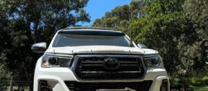 N80 Hilux Sun visor
