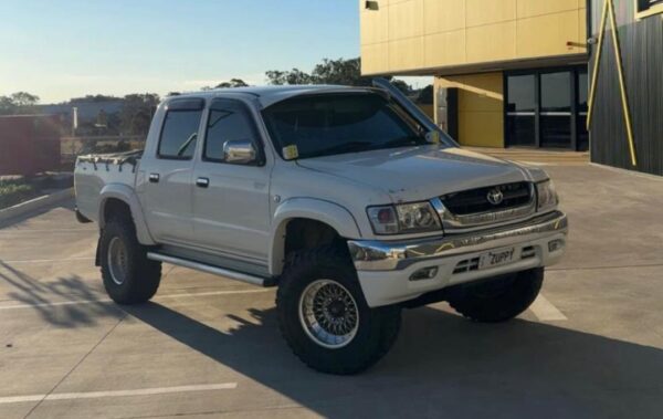 Hilux Sunvisor