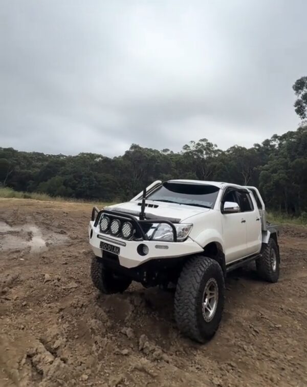 Sunvisor Toyota Hilux N70 Ultimate 2-Piece Kit | Australian