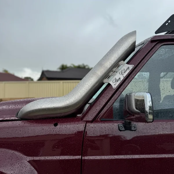 3_7f812f98-d8ff-4dd8-81f4-24803973f5e0 GQ 5" Bonnet Entry Snorkel and Air Box Kit