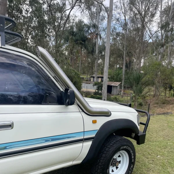 80 SERIES MID ENTRY SNORKEL