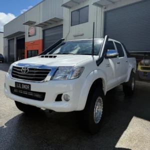 TOYOTA N70 HILUX SHORT ENTRY DUAL SNORKELS